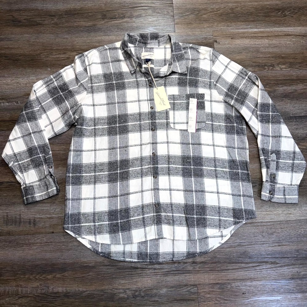 Universal Thread Button-Up Flannel Shirt Womens 2XL Gray White Plaid Relaxed Fit